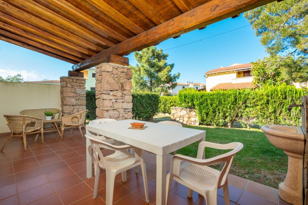 Holiday House Li Piri Сан-Теодоро Экстерьер фото