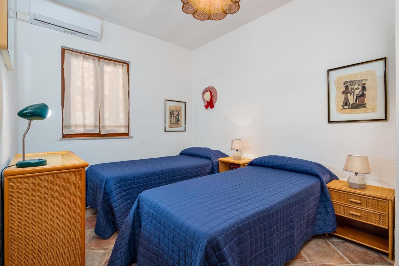 Holiday House Li Piri Сан-Теодоро Экстерьер фото