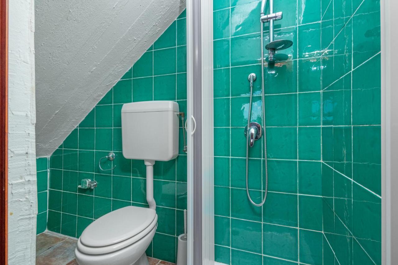 Holiday House Li Piri Сан-Теодоро Экстерьер фото